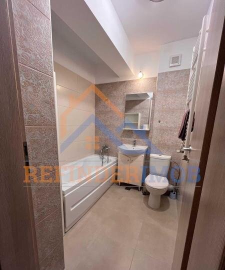 Militari - Pacii  Apartament 2 camere decomandat /  loc parcare